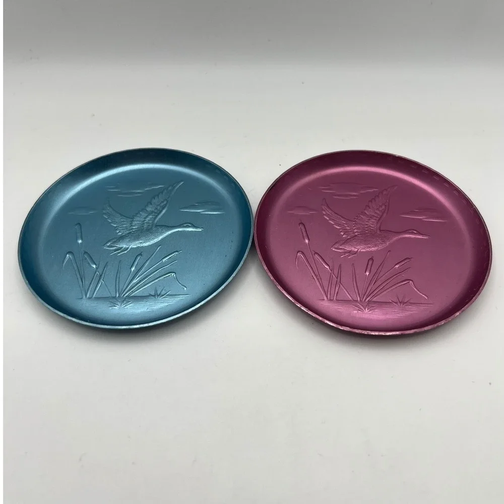 Stanhome Aluminum Duck Coaster Set of 2 Pink Blue 3 inches VTG Cottagecore